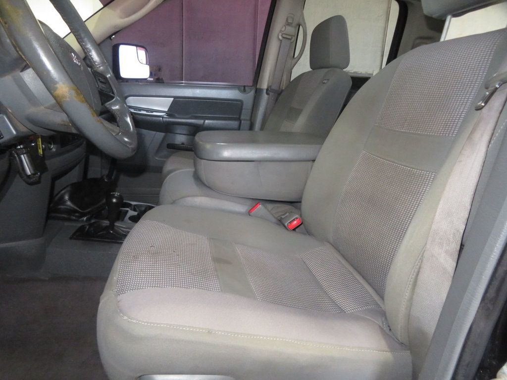 2007 Dodge Ram 2500 LIFTED LOW MILE 6SPEED MANUAL TRANNY G56 CUMMINS DIESEL SLT 4X4  - 23081925 - 24