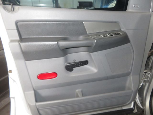 2007 Dodge Ram 2500 SLT 1OWNER MEGACAB CUMMINS DIESEL 4X4 EXTRA CLEAN LOW MILES  - 23018762 - 19