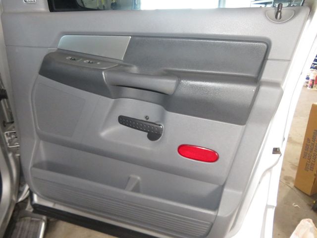 2007 Dodge Ram 2500 SLT 1OWNER MEGACAB CUMMINS DIESEL 4X4 EXTRA CLEAN LOW MILES  - 23018762 - 33