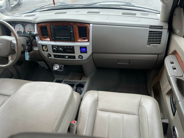 2007 Dodge Ram 3500 2wd Mega Cab 3500 Laramie Dooley  - 22260759 - 38