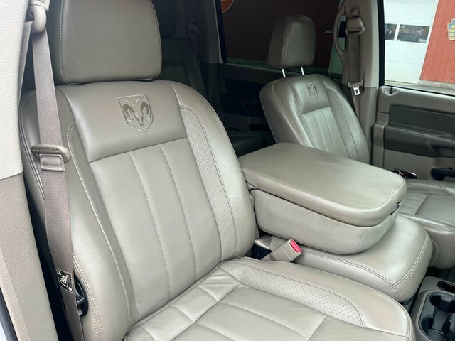 2007 Dodge Ram 3500 2wd Mega Cab 3500 Laramie Dooley  - 22260759 - 46