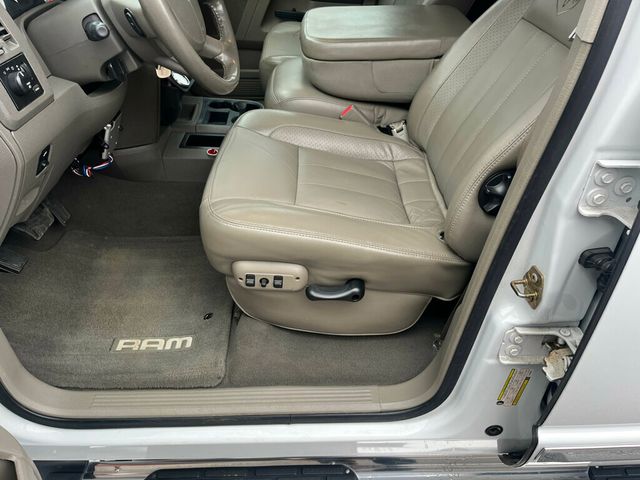 2007 Dodge Ram 3500 2wd Mega Cab 3500 Laramie Dooley  - 22260759 - 56