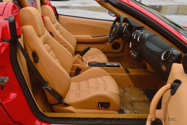 2007 Ferrari 430 Beautiful Corsa Red! Daytona Seats! Carbon Fiber trim! Spider!!! - 18256845 - 38