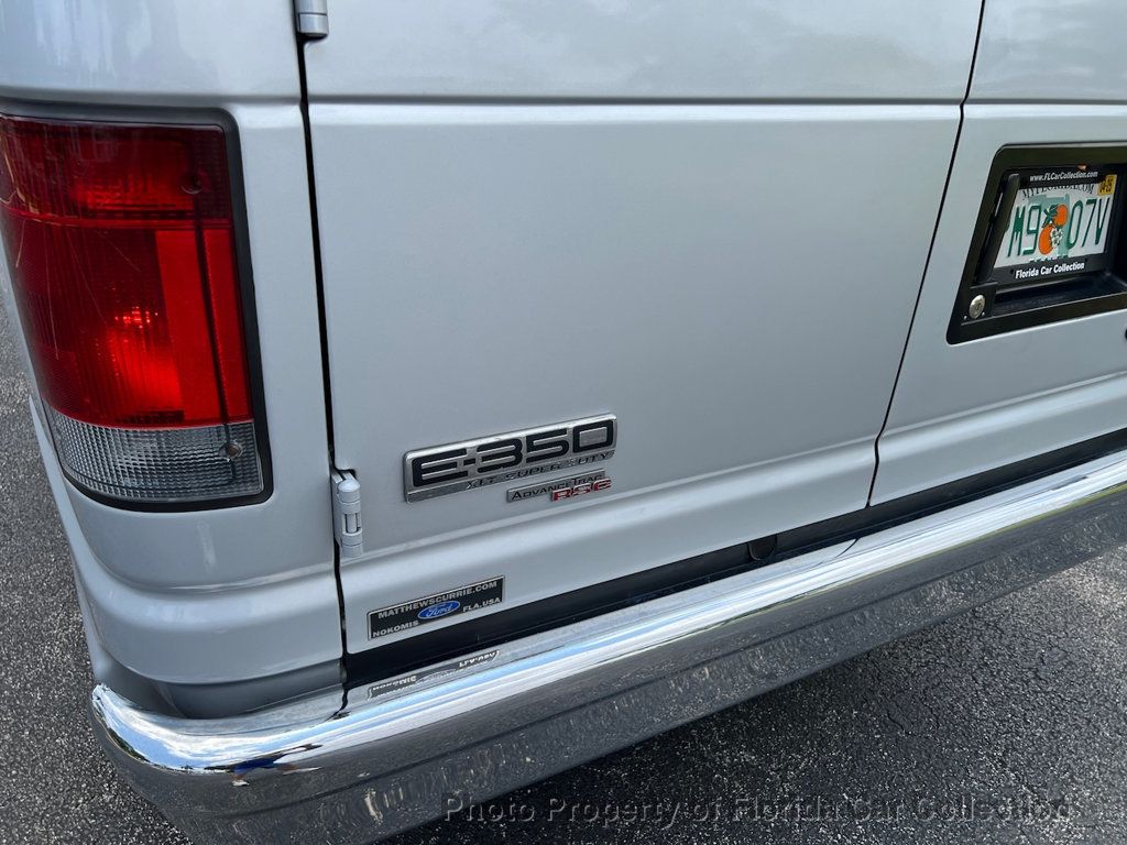 2007 Ford Econoline Wagon E-350 Super Duty XL 12-Passenger Van - 22412856 - 24
