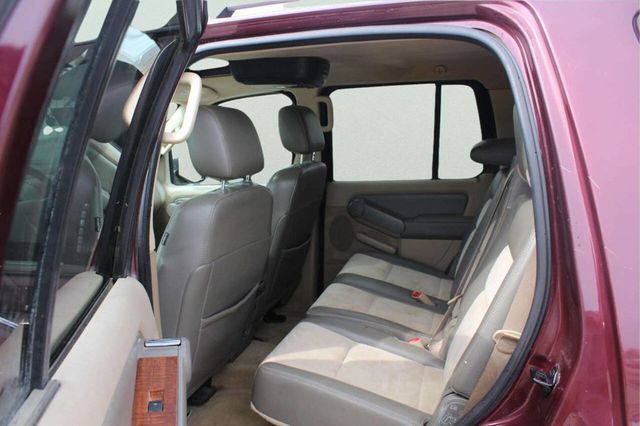 2007 Ford Explorer 4WD 4dr V6 Eddie Bauer - 23015320 - 5