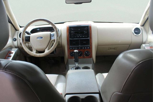 2007 Ford Explorer 4WD 4dr V6 Eddie Bauer - 23015320 - 6