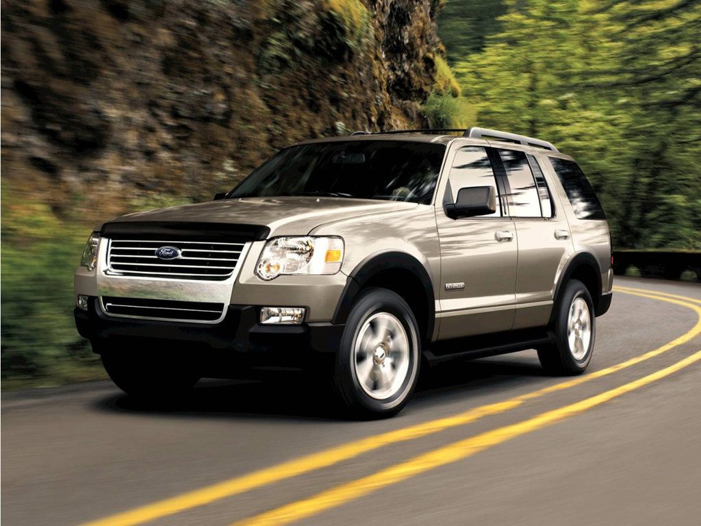 2007 Ford Explorer 4WD 4dr V6 XLT - 23082393 - 0
