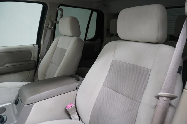 2007 Ford Explorer Sport Trac 2WD 4dr V6 XLT - 23002297 - 10