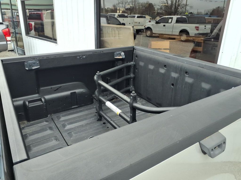 2007 Ford Explorer Sport Trac 2WD 4dr V6 XLT - 22996161 - 12