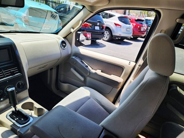 2007 Ford Explorer Sport Trac 2WD 4dr V6 XLT - 22845048 - 43