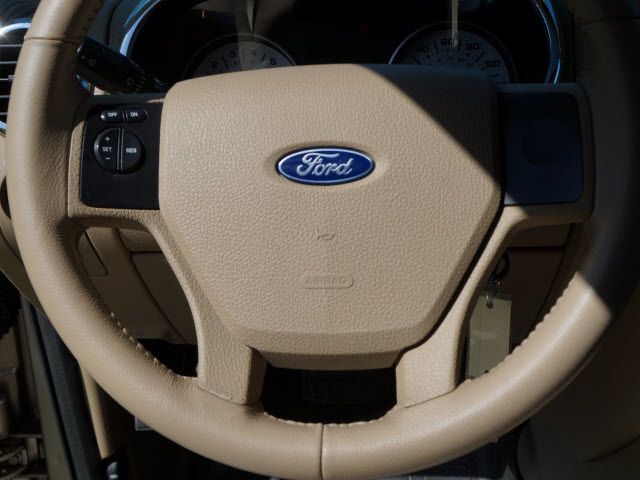 2007 Ford Explorer Sport Trac 2WD 4dr V6 XLT - 11960084 - 10