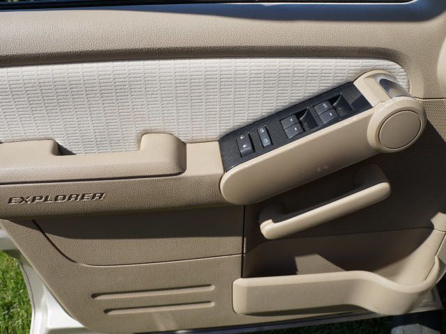 2007 Ford Explorer Sport Trac 2WD 4dr V6 XLT - 11960084 - 14