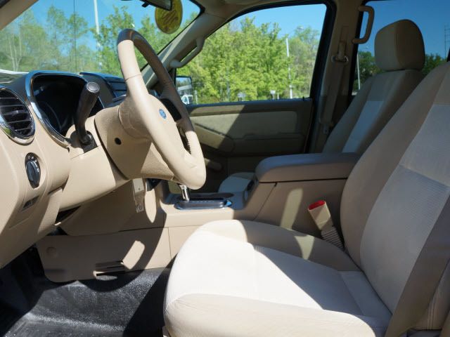 2007 Ford Explorer Sport Trac 2WD 4dr V6 XLT - 11960084 - 4