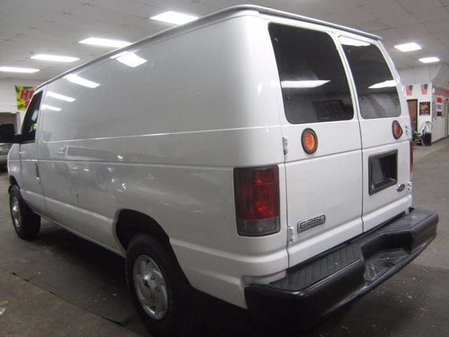 2007 Ford E-250 E 250 CARGO VAN - 17031389 - 1