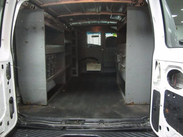 2007 Ford E-250 E 250 CARGO VAN - 17031389 - 22