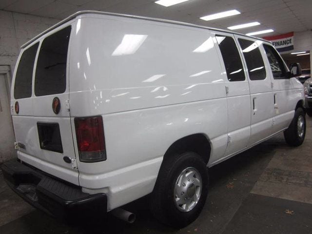 2007 Ford E-250 E 250 CARGO VAN - 17031389 - 2