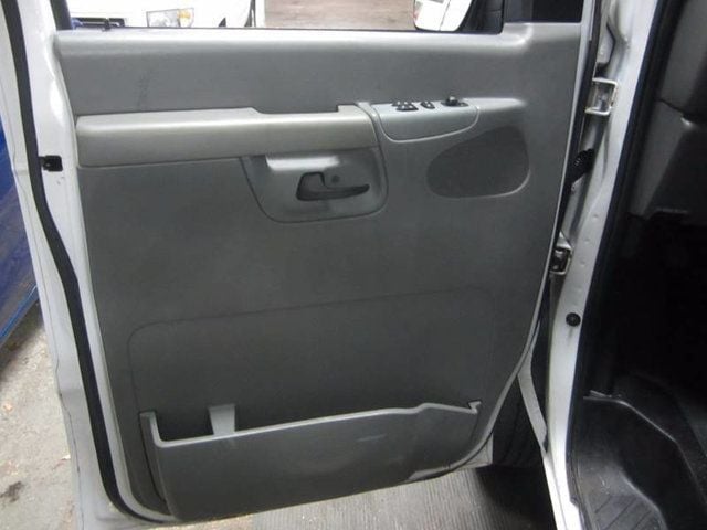 2007 Ford E-250 E 250 CARGO VAN - 17031389 - 37