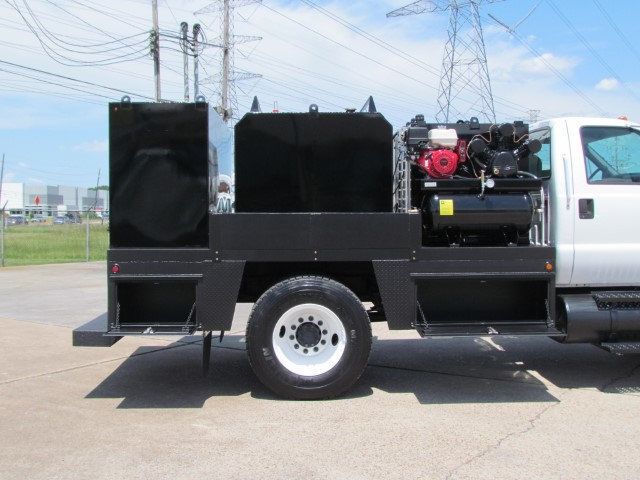 2007 Ford F750 Fuel - Lube Service Truck - 16545989 - 16
