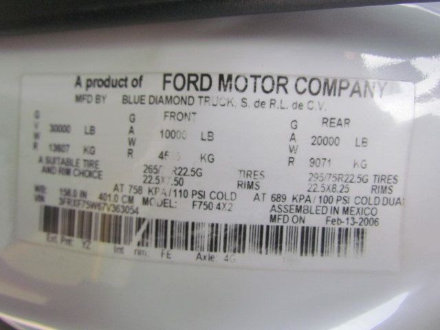 2007 Ford F750 Fuel - Lube Service Truck - 16545989 - 28