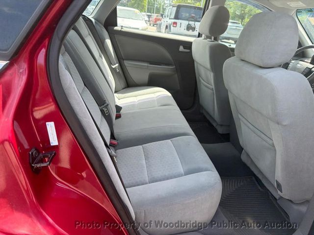 2007 Ford Five Hundred 4dr Sedan SEL FWD - 23017897 - 10