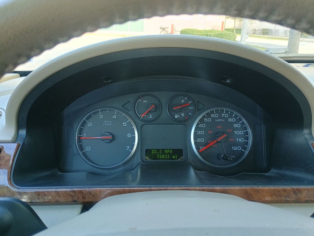 2007 Ford Five Hundred 4dr Sedan SEL FWD Clean Title Florida Car - 22956493 - 16