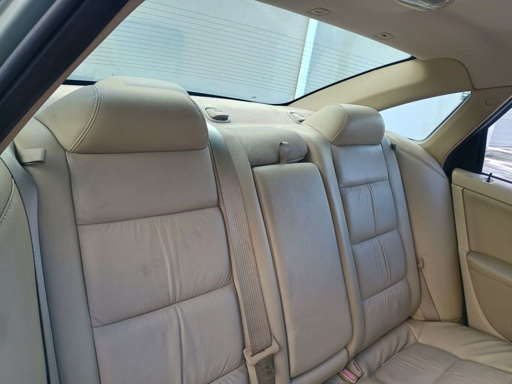 2007 Ford Five Hundred 4dr Sedan SEL FWD Clean Title Florida Car - 22956493 - 31