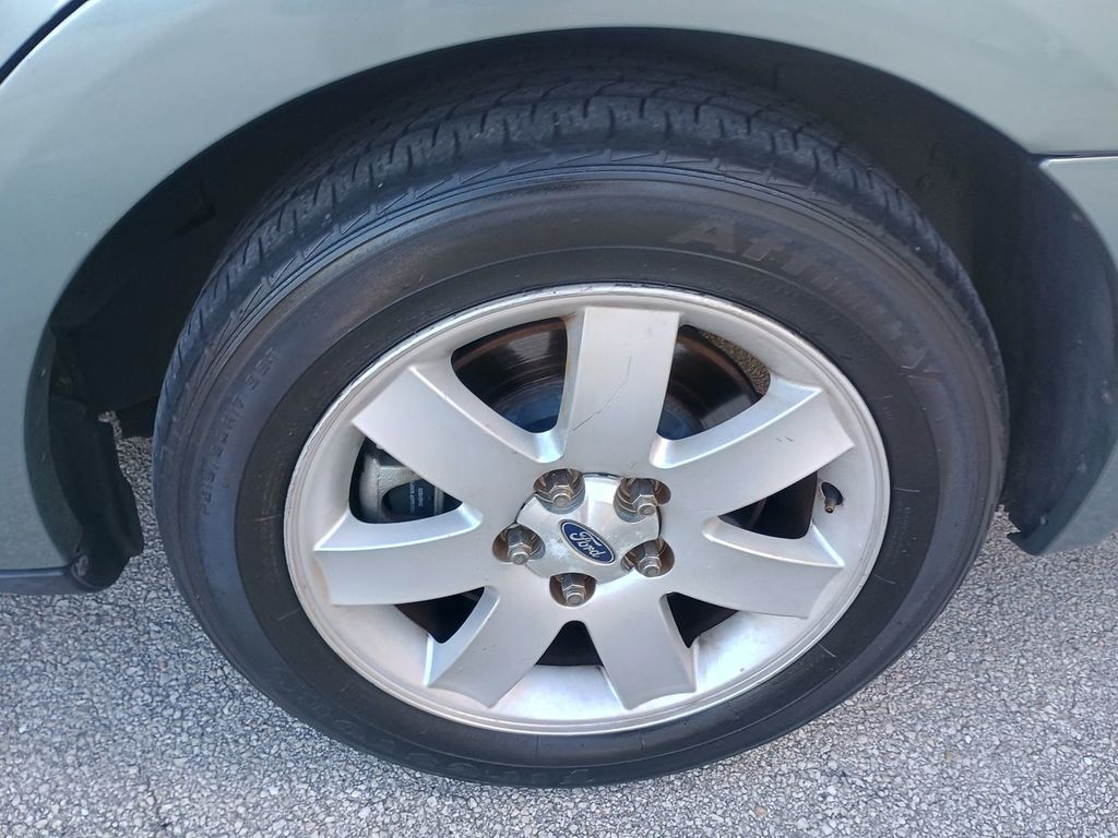 2007 Ford Five Hundred 4dr Sedan SEL FWD Clean Title Florida Car - 22956493 - 43