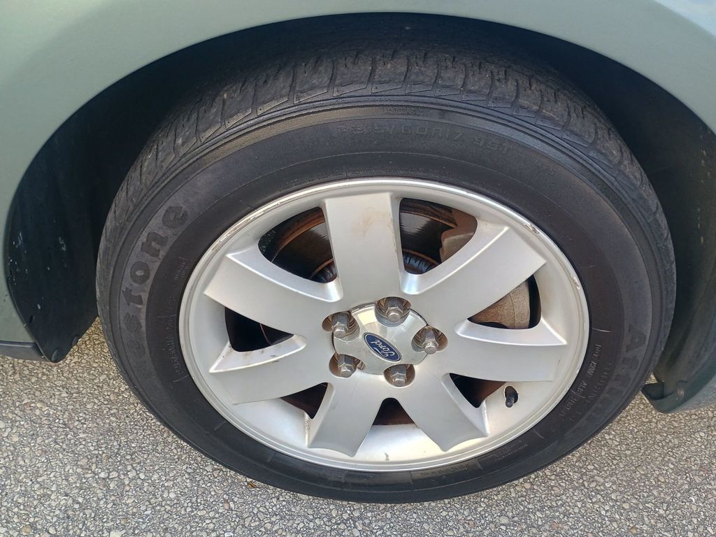 2007 Ford Five Hundred 4dr Sedan SEL FWD Clean Title Florida Car - 22956493 - 45