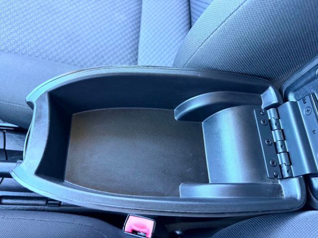 2007 Ford Focus 3dr Coupe SES - 23025731 - 32