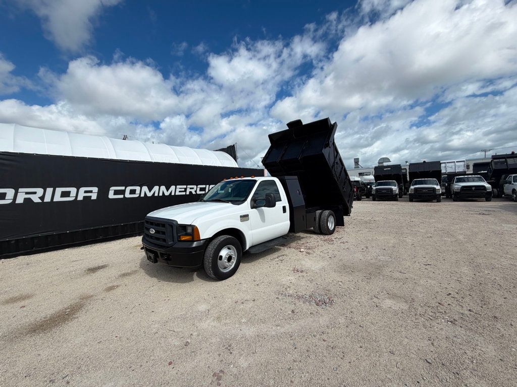 2007 Ford F-350 Dump Truck  - 22934111 | Video 1