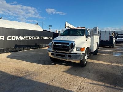 2007 Ford F-650 Crane Truck
