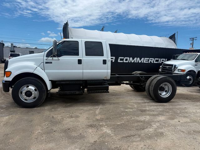 2007 Ford F-750 Crew Cab and Chassis  - 23037019 - 1