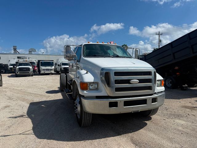 2007 Ford F-750 Crew Cab & Chassis  - 22992324 - 3