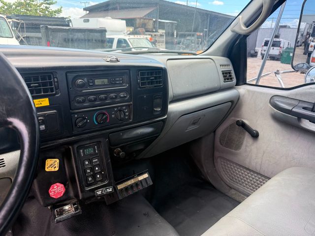 2007 Ford F-750 Crew Cab & Chassis  - 23037019 - 8