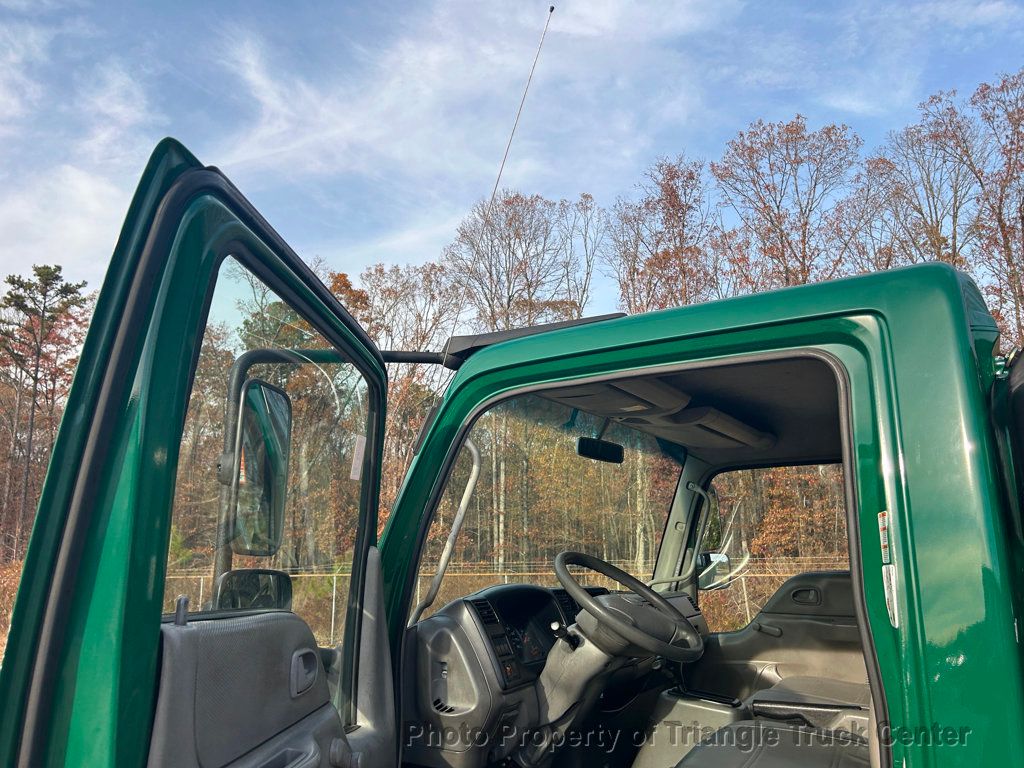 2007 Ford JUST 22k MILES! PRE EMISSION DIESEL! LIFT GATE! SUPER NICE TRUCK! 100 PICTURES! 16k LB GVW! - 22858770 - 16