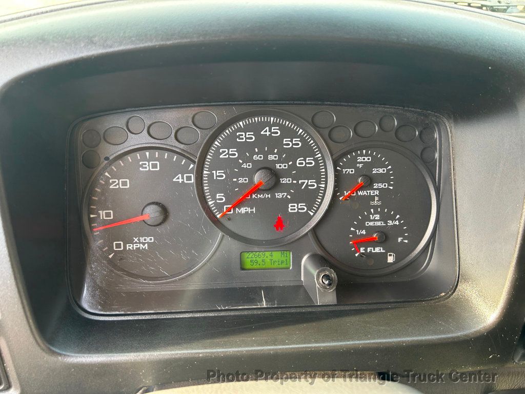 2007 Ford JUST 22k MILES! PRE EMISSION DIESEL! LIFT GATE! SUPER NICE TRUCK! 100 PICTURES! 16k LB GVW! - 22858770 - 22