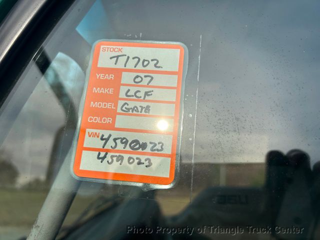 2007 Ford JUST 22k MILES! PRE EMISSION DIESEL! LIFT GATE! SUPER NICE TRUCK! 100 PICTURES! 16k LB GVW! - 22858770 - 51