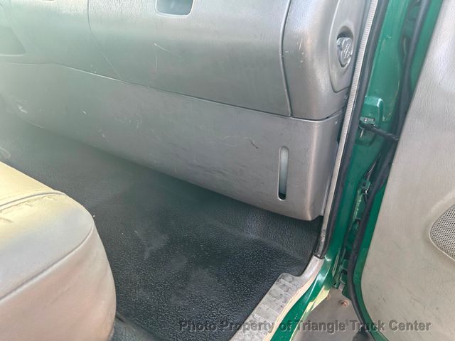 2007 Ford JUST 22k MILES! PRE EMISSION DIESEL! LIFT GATE! SUPER NICE TRUCK! 100 PICTURES! 16k LB GVW! - 22858770 - 81