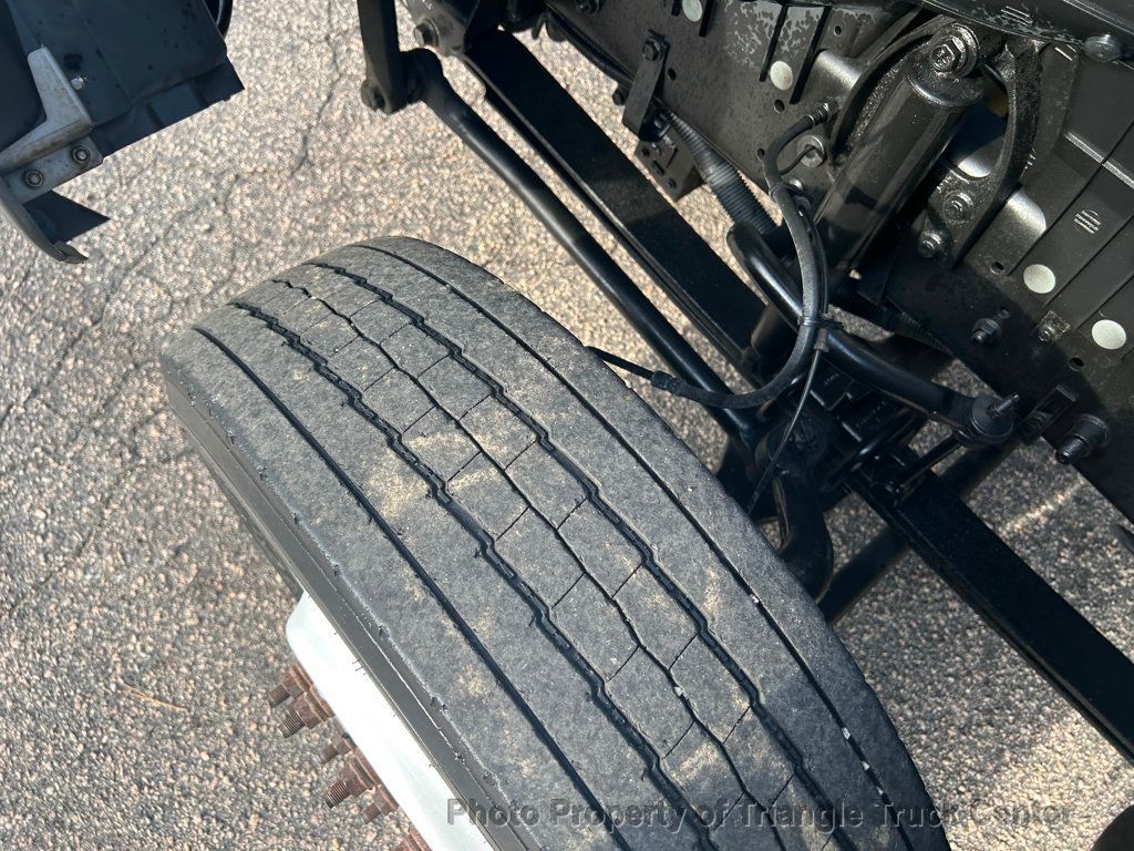 2007 Ford JUST 22k MILES! PRE EMISSION DIESEL! LIFT GATE! SUPER NICE TRUCK! 100 PICTURES! 16k LB GVW! - 22858770 - 86