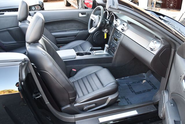 2007 Ford Mustang 2 Door Convertible GT Deluxe - 23088232 - 18