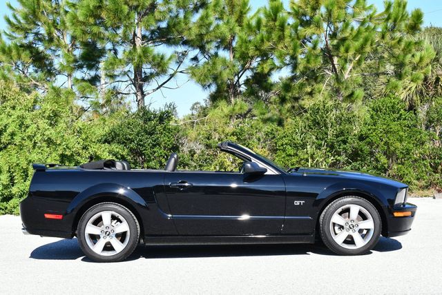 2007 Ford Mustang 2 Door Convertible GT Deluxe - 23088232 - 43