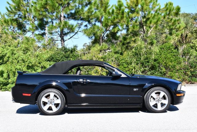 2007 Ford Mustang 2 Door Convertible GT Deluxe - 23088232 - 46