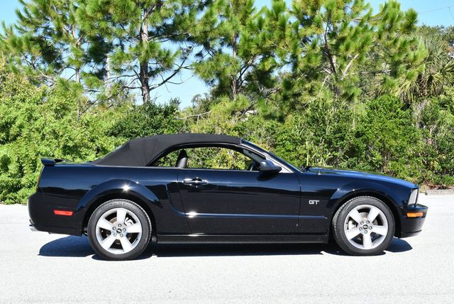2007 Ford Mustang 2 Door Convertible GT Deluxe - 23088232 - 47