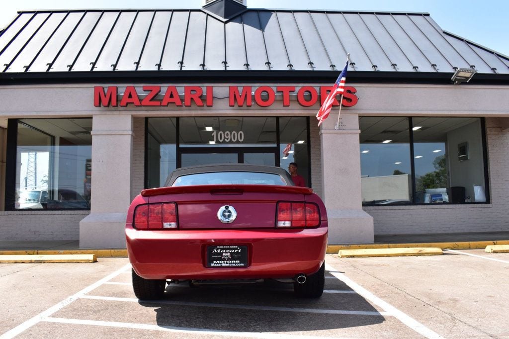 2007 Ford Mustang 2dr Convertible Deluxe - 22556965 - 9