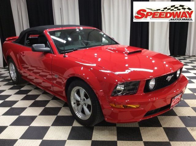 2007 Ford Mustang 2dr Convertible GT Deluxe - 21947335 - 0