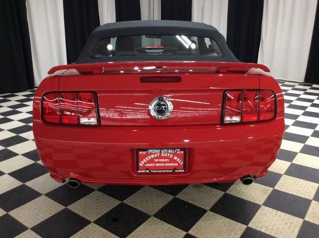 2007 Ford Mustang 2dr Convertible GT Deluxe - 21947335 - 4