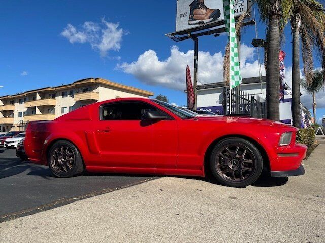 2007 Ford Mustang 2dr Coupe GT Deluxe - 22944018 - 1