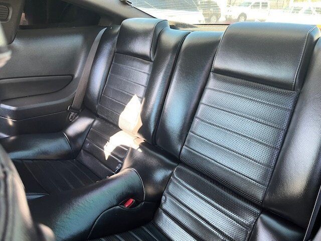 2007 Ford Mustang 2dr Coupe GT Deluxe - 22944018 - 6