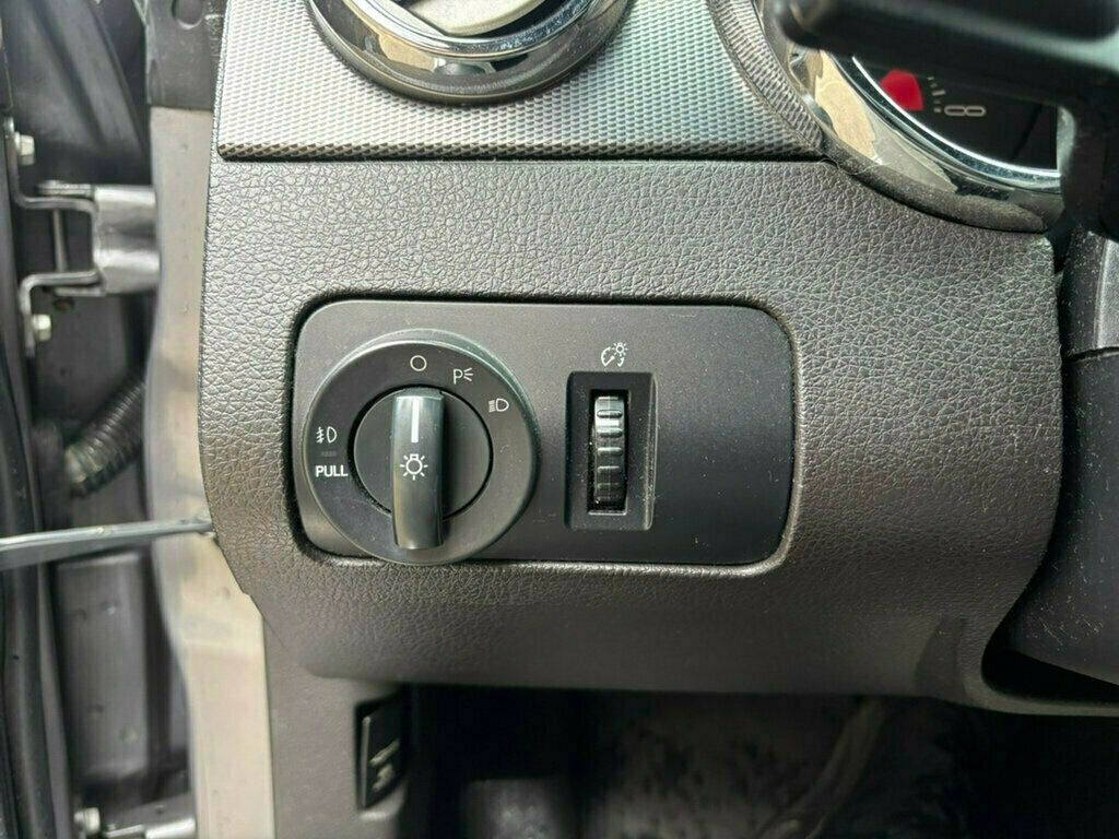 2007 Ford Mustang 2dr Coupe GT Deluxe - 22970308 - 19