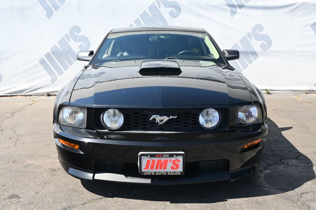 2007 Ford Mustang GT Premium photo 2